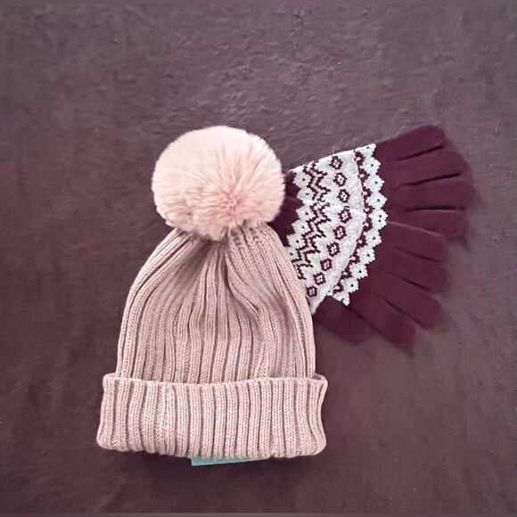 NWT Maurice’s Winter Hat & Glove Set 2pc Pom Beanie New - Picture 3 of 3